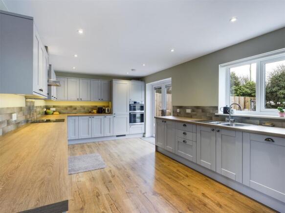 Kitchen angle