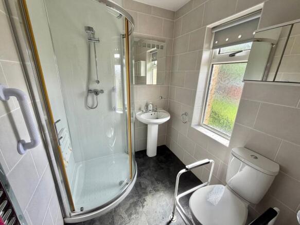 3 bed Semi-Detached for sale Image 7