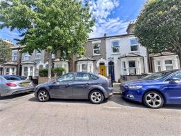 48, Chichester Road, London E11 3LJ
