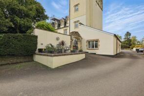 13, The Manor, Cowbridge Road, Talygarn, Pontyclun CF72 9WT