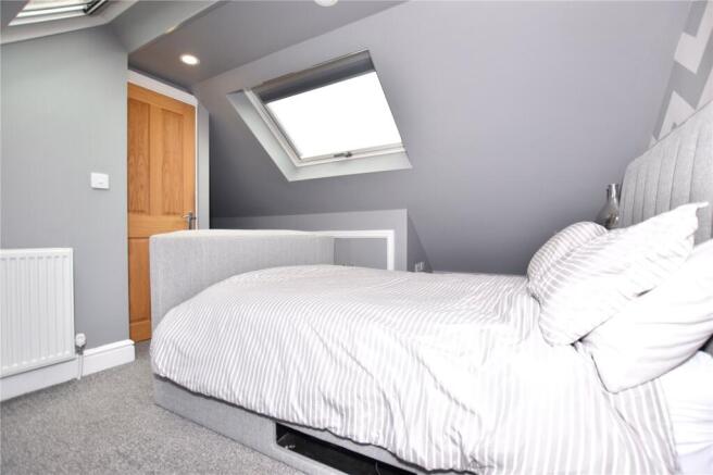 3 bed Semi-Detached for sale Image 10