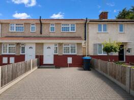 9a, Bishops Close, Enfield EN1 3QJ
