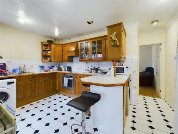 Kitchen/Breakfast Room