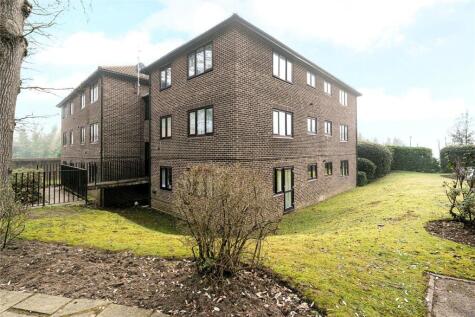 Calluna Court, Woking, Surrey, GU22