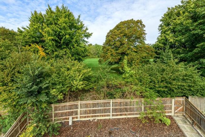 Farnham Park