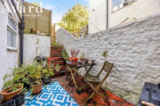 Vere Road, 48A-017.JPG