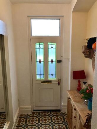 ENTRANCE VESTIBULE