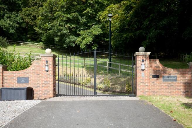 Gate