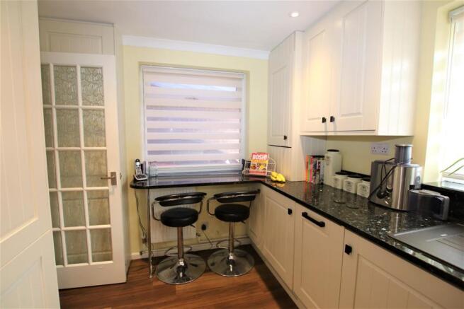 Kitchen / Breakfast Room