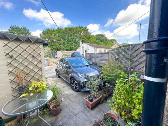 2 bed terrace, Silsden