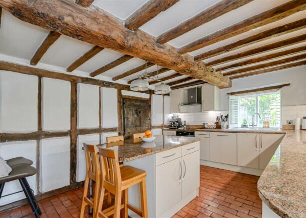 Priory Cottage-06.jpg