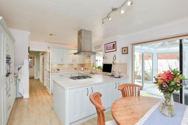 Kitchen/breakfast ro