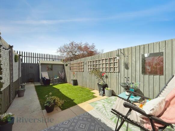 2 bed Terraced for sale Image 11