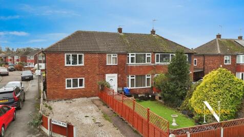 A huge family home, at an affordable price, on North Road, Retford