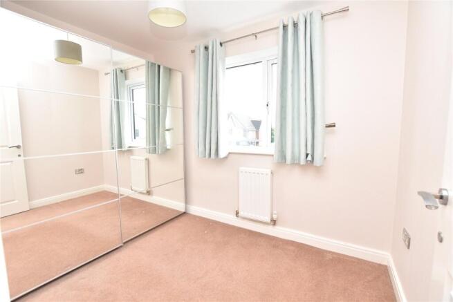 5 bed Detached for sale Image 10