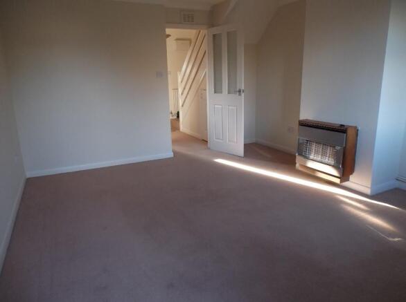 Lounge (photo 2)