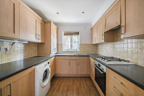 Chandler Way, Peckham, London, SE15