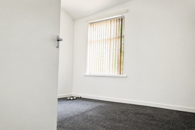 3 bed Terraced for sale Image 10