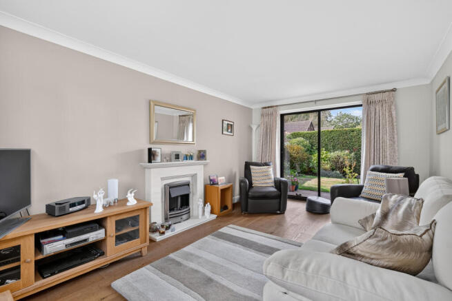 Dorset Way, Wokingham, RG41 photo 3