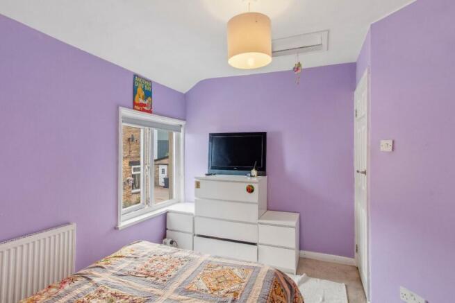 2 bed Semi-Detached for sale Image 12