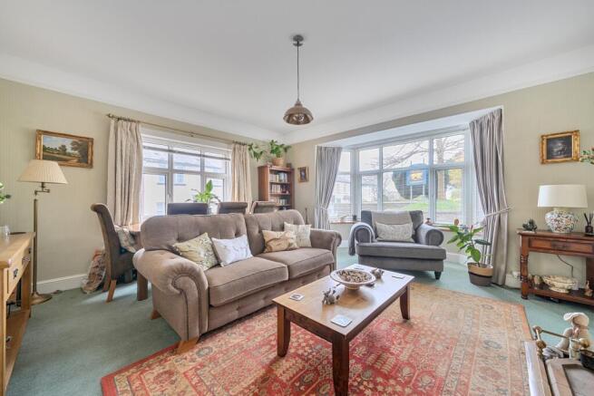 1438519-17-69cd5bd5d32a3