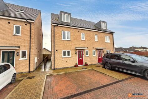 Southfields Drive, Stanground, Peterborough, PE2