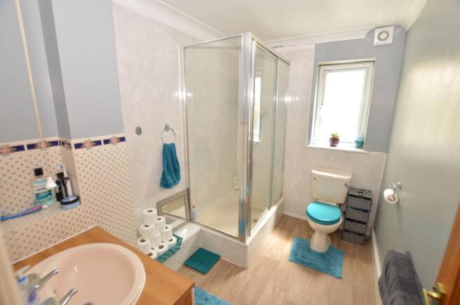 Sunnycorner Bathroom