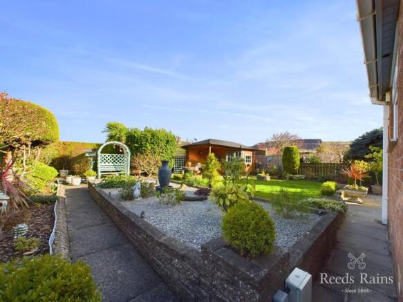 2 bed Bungalow for sale Image 7