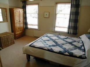 BEDROOM 1: