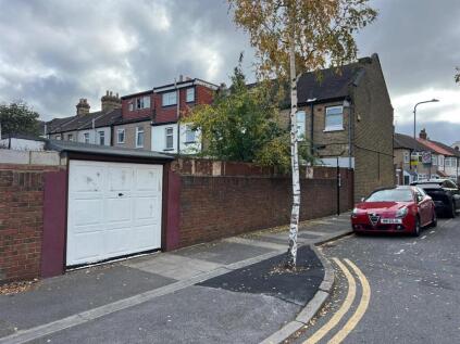 Hunter Road, Ilford