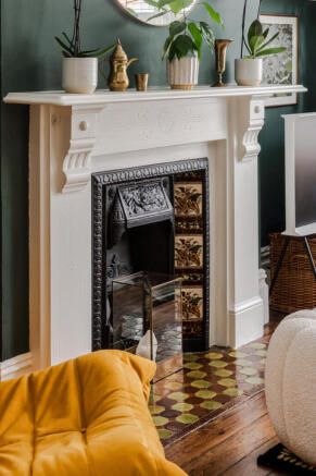 Tremadoc Road, London photo 4
