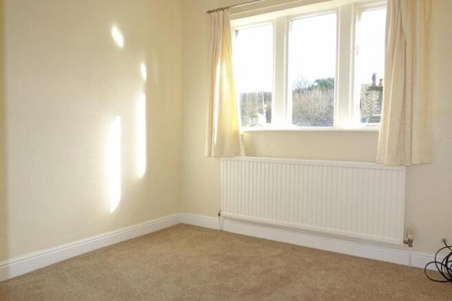 2 bed Flat to rent Image 4