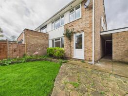 21, The Limes, Hitchin SG5 2AY