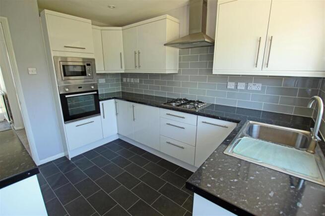 Kitchen / Breakfast Room