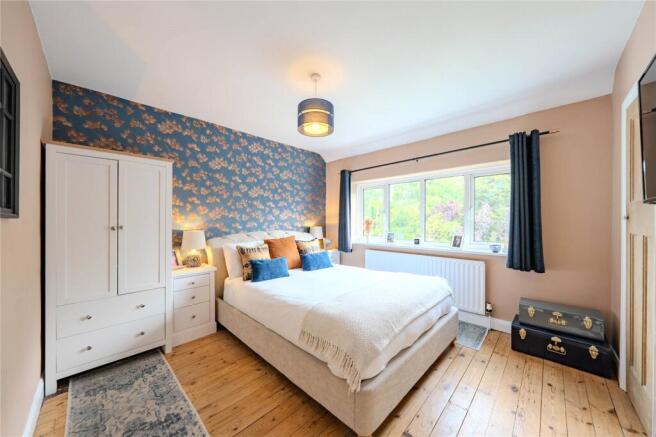 3 bed Semi-Detached for sale Image 4
