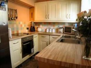 Refitted kitchen 11'6 x 6'11