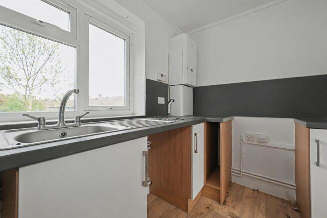 Flat 4, Hawkswood House, Moordale Avenue, Bracknell, RG42 1RY