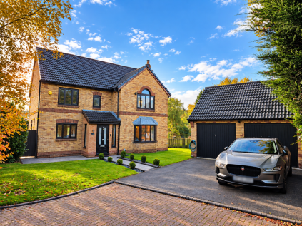 2 Tilside Grove, Lostock, BL6 4BX
