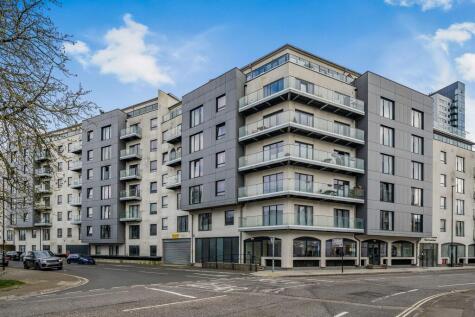 Royal Crescent Road, Royal Crescent Apartments, SO14