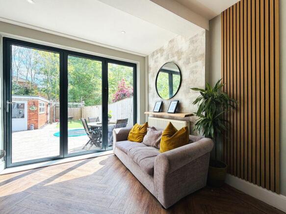 3 bed Semi-Detached for sale Image 10