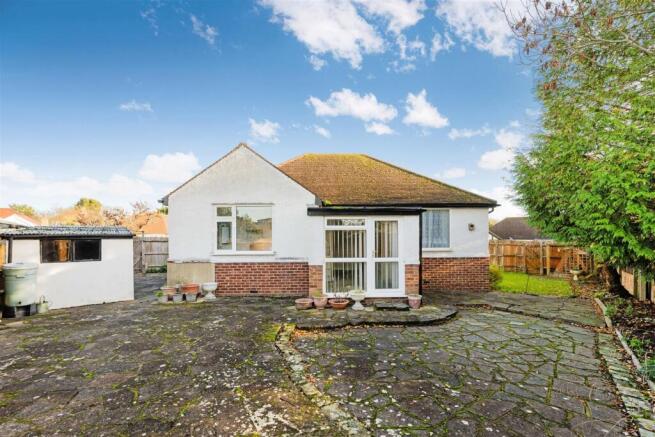 FIRSWOOD AVENUE,  (14 FROM 22)-18.jpg