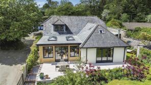 Treetops, Place Lane, Newton Abbot TQ13 7EP