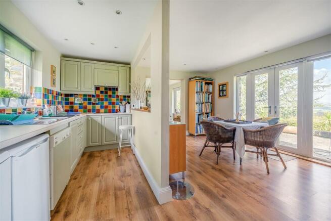 Cottage Kitchen/Dining room