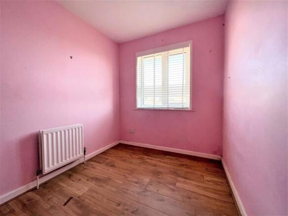 Bedroom 3.jpg