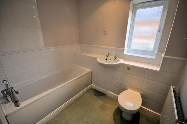 Family Bathroom 