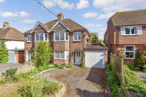 Rosalind, Stone Street, Lympne CT21 4JP
