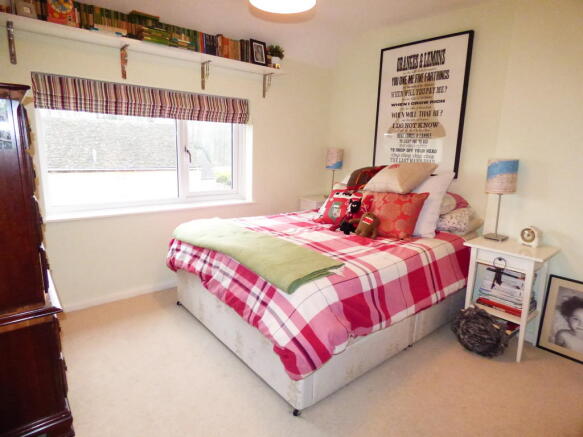 Photo 12