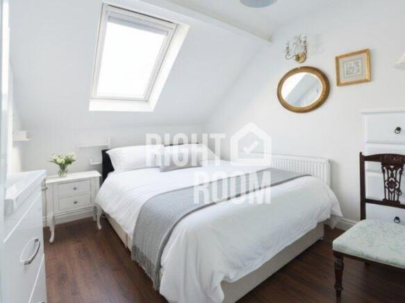 room-1-3-roslin-road-bh3-7ja-1049553