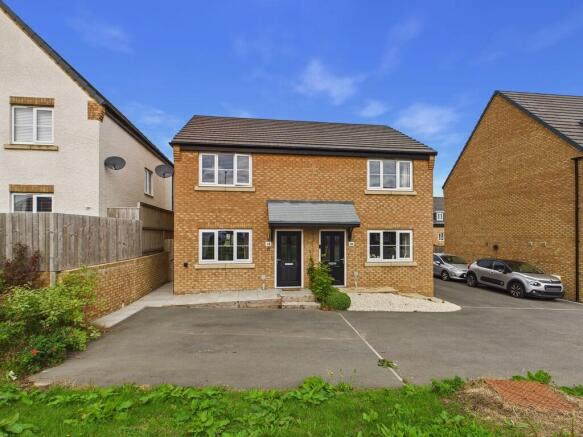 CAM04726G0-PR0121...