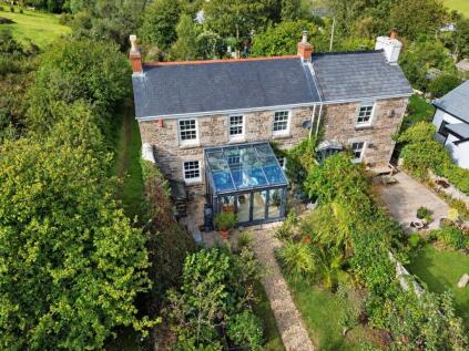 Little Carharrack, Carharrack, Redruth, TR16 5RS